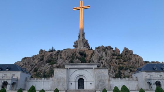 I Retiro, Padre Pierre Dumoulin, Santa Hildegarda Profeta y Doctora en el Tercer Milenio